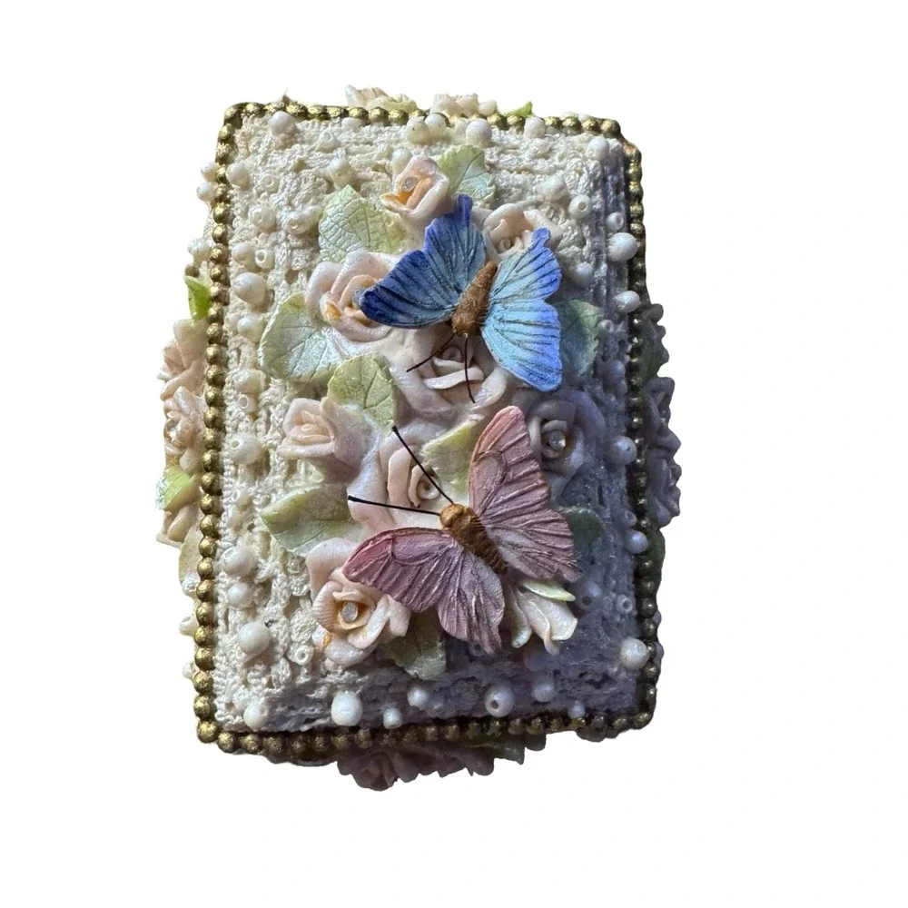 Vintage Style Butterfly Rose Lace Trinket Box Faux Pearl Rhinestone Jewelry Case